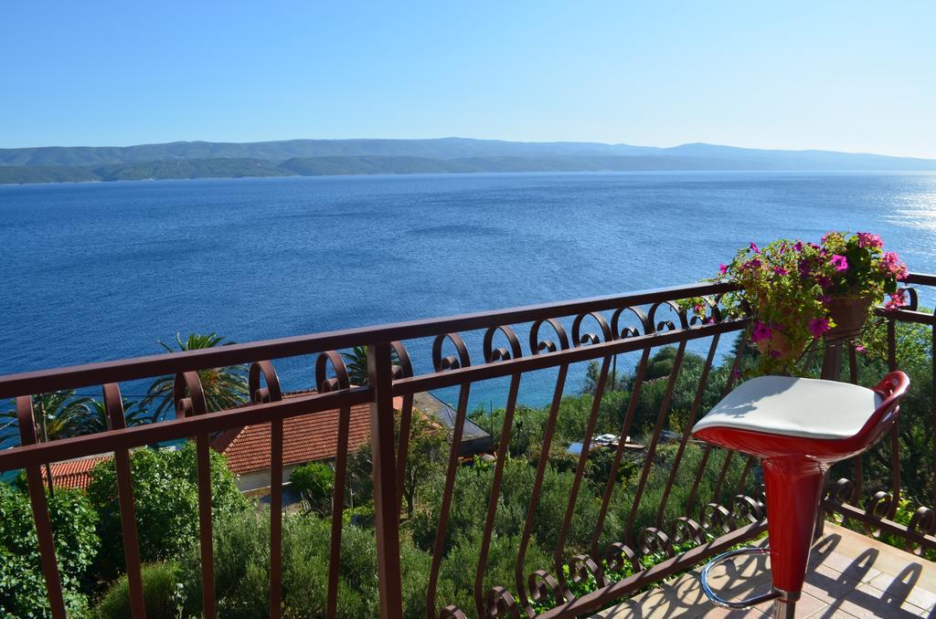 Holiday Villa In Оміш Екстер'єр фото